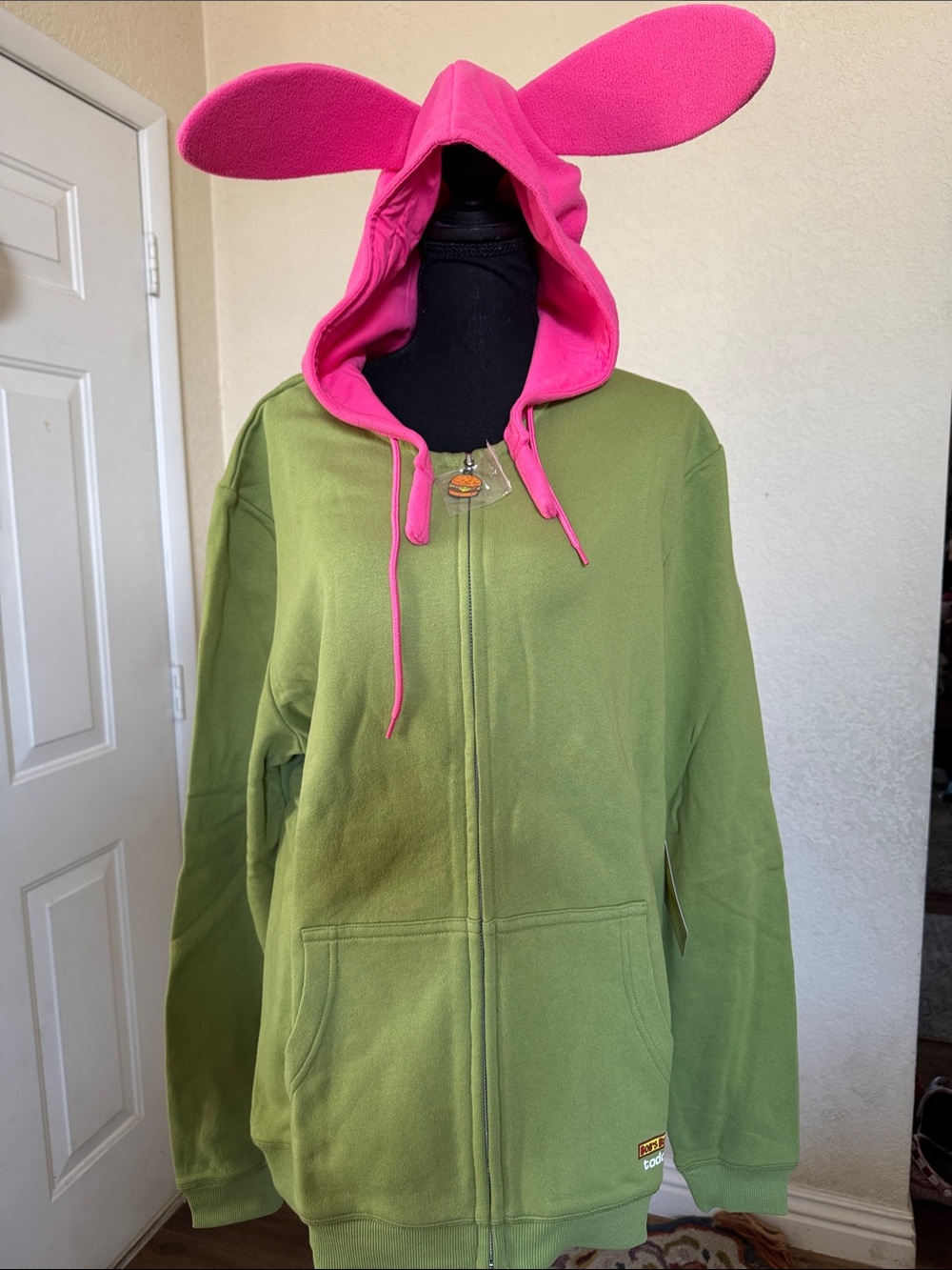 NWT Toddlands Bobs burger Louise hoodie size Large